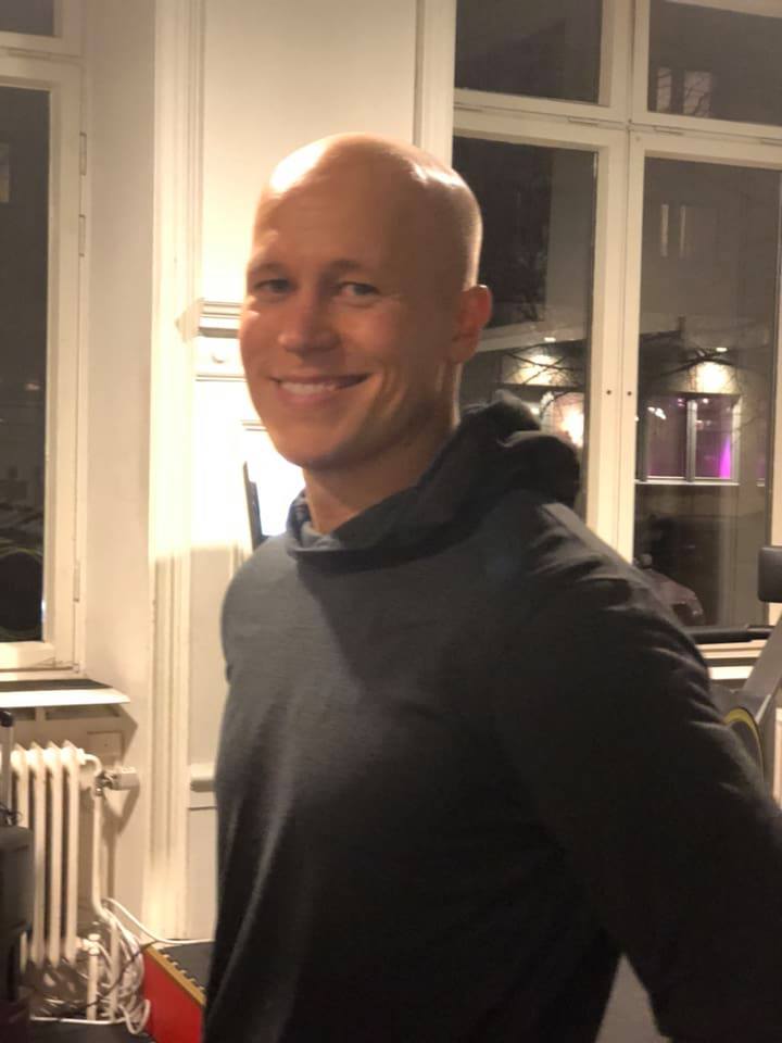 46373124 10160983217970576 3221982889482649600 N